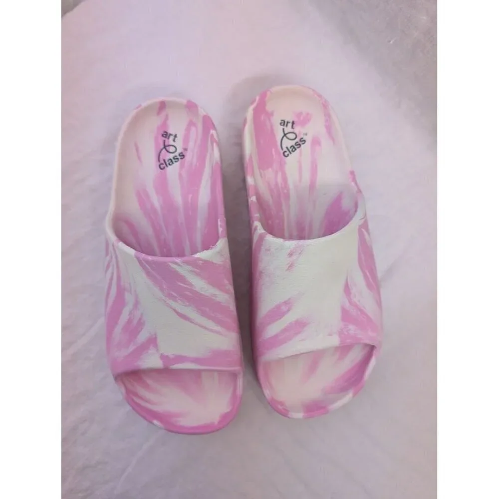 Art class girls size youth 5 pink and white marble Edie slides, chunky new, P8